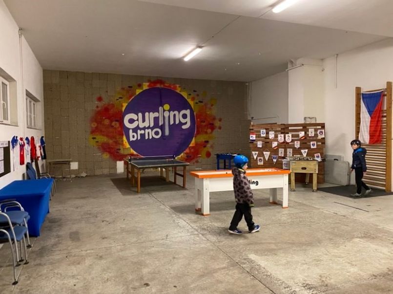 curlerská posilovna