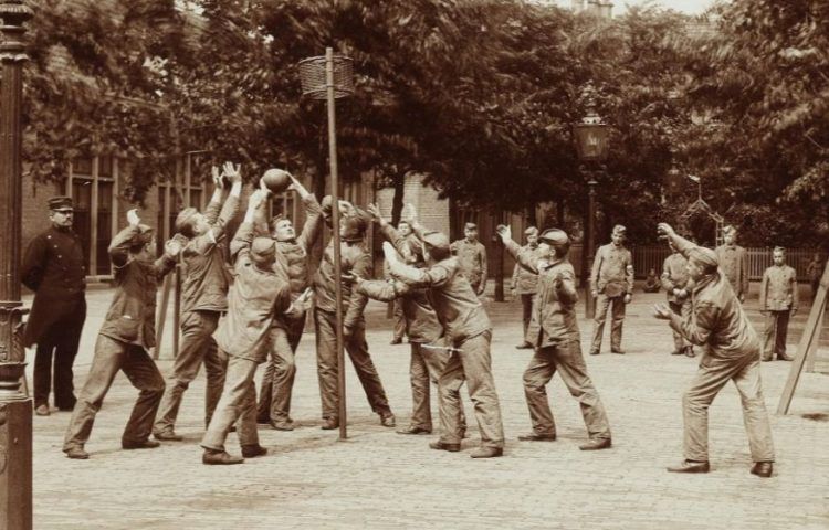 korfbalové začátky