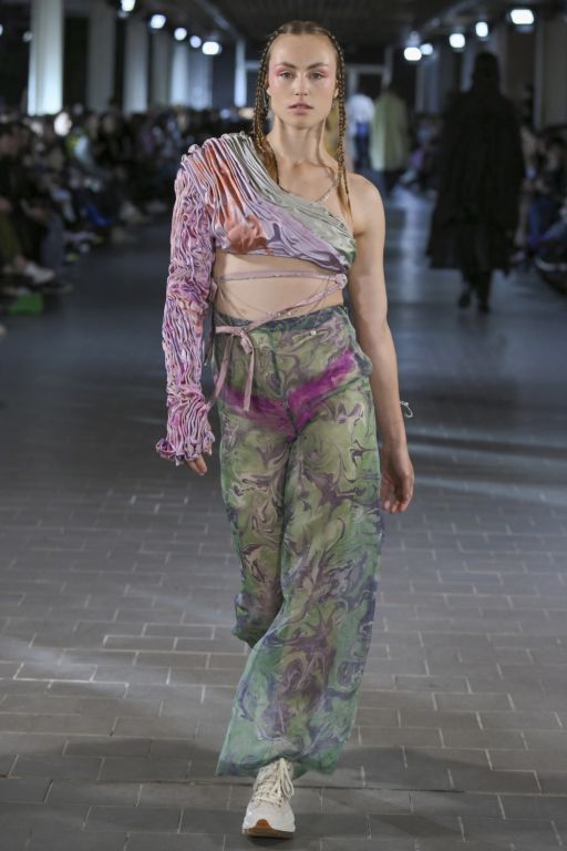MBPFF-2023-Atelier-modni-tvorby-UMPRUM-foto-MBPFW-8-.jpg