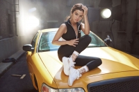 Selena Gomez s teniskami