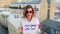 Melody Gardot podporuje umělce v nouzi