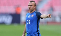Stanislav Lobotka je mladý slovesnký záložník, který hrál i za Ajax Amsterdam nebo Celtic Vigo