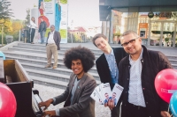 Pro německý časopis LandesECHO dříve působil i Dominik Feri jako autor