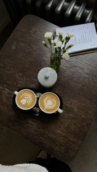 Long Story Short Hostel &amp; Café