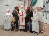 Těsně před začátkem strašení a odměňování dětí