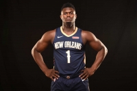 Zion Williamson v dresu New Orleans Pelicans