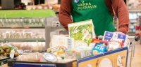 Nákupem pomůžete těm, kteří si nemohou zpravidla dovolit ani základní potraviny