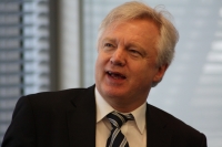 Britský státní tajemník pro odchod z Evropské unie David Davis