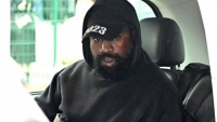 Rapper Ye na pařížské přehlídce módy