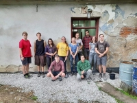 Skauti si sami rekonstruují skautskou klubovnu