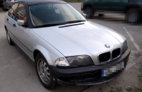 Fotografie BMW zdrogovaného řidiče