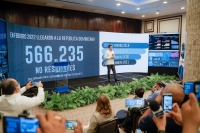 David Collado, ministr turismu Dominikánské republiky, oznamuje počet turistů za měsíc únor