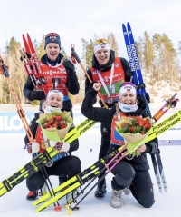 Česká reprezentace slaví nejlepší výsledek ze smíšených štafet za poslední dva roky, zlato putuje do Norska
