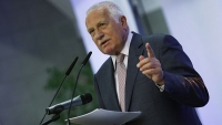 Václav Klaus během přednášky na VŠE