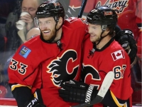 Michael Frolík a Jakub Nakládal