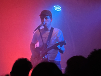 Hlavní tvář Dukly Lukáš Vydra během koncertu v olomouckém Jazz Tibet Clubu.