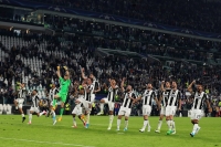Radost hráčů Juventusu z výhry nad Barcelonou