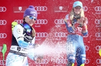 Oslava po závodě ve Squaw Valley