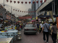 Food street Jalan Alor ve večerních hodinách