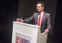 Bezkonkurenční Marek Příkazský v roli Ovčáčka.