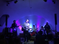 kapela Všude jinde vyprodáno