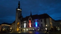 Olomoucká radnice v barvách trikolory