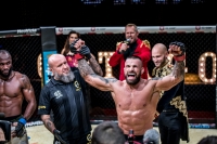Nový šampion střední váhy Karlos Vémola