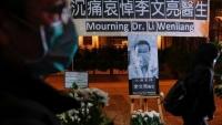 Pocta zesnulému doktorovi v Hongkongu připomíná, že jeho snaha nebude zapomenuta