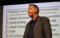 David Scott na konferenci sportovní psychologie v praxi