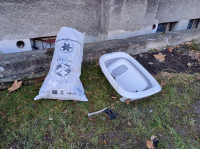 Účastnice našly dětskou vanu a pedál z kola