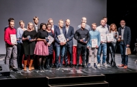 Společné foto vítězů minulého ročníku