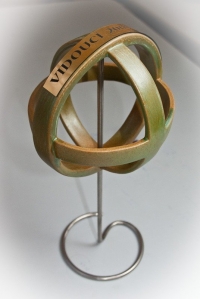 Trofej pro vítěze literární soutěže Vidoucí