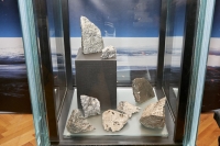 Vitrína s unikátními slezskými meteority